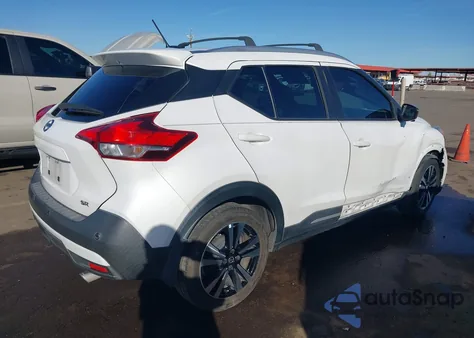 2020 Nissan Kicks Sr Xtronic Cvt z USA, uszkodzony, nr VIN 3N1CP5DV8LL515012